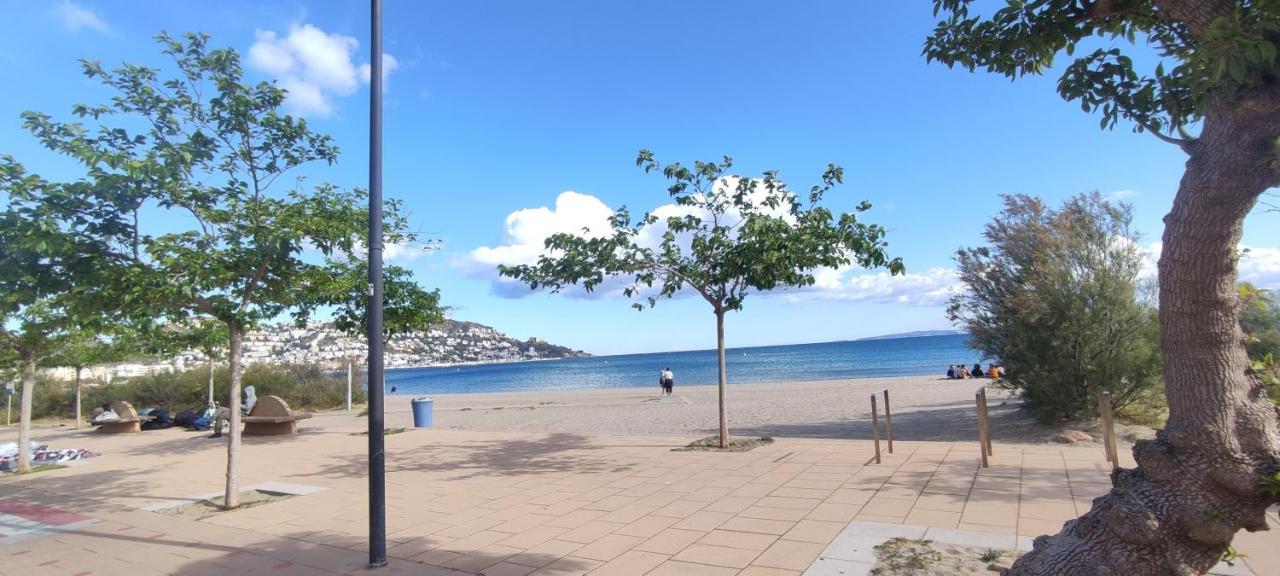 Castell Mar Apartment Roses Luaran gambar